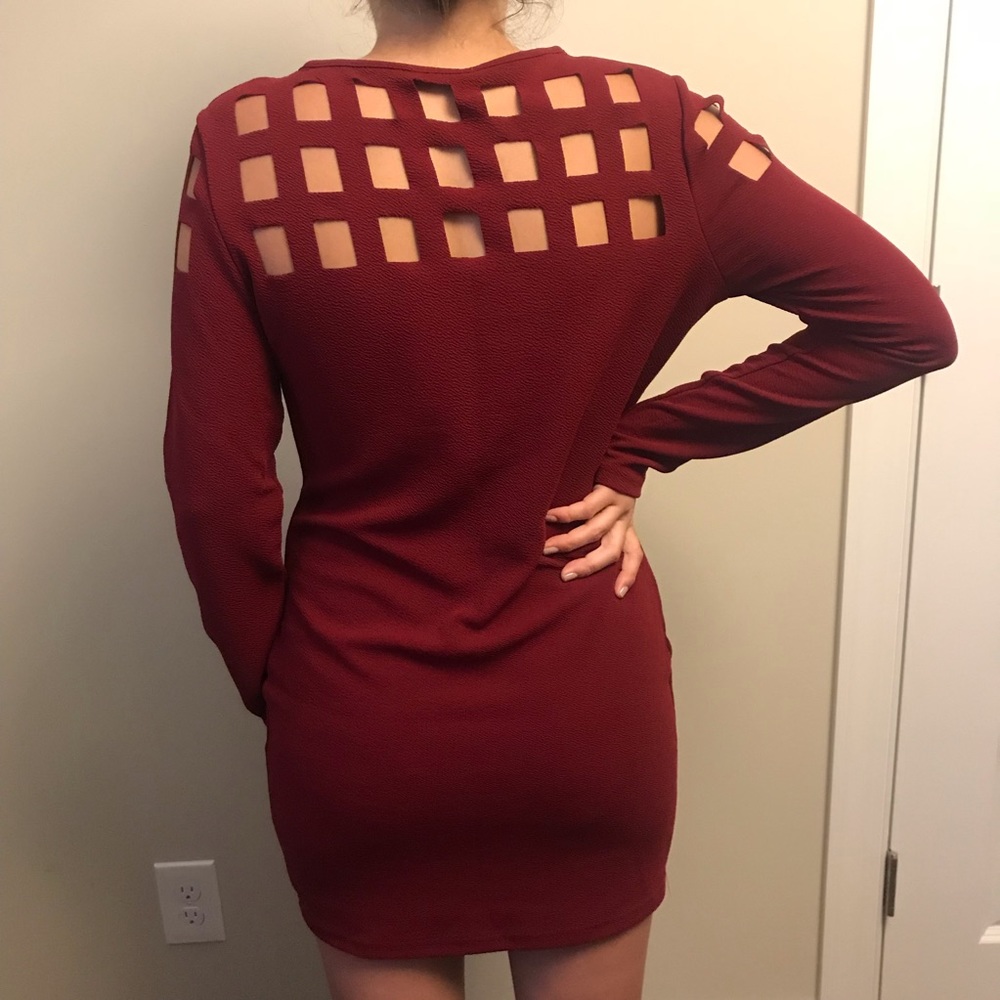 Maroon bodycon cutout long sleeve dress